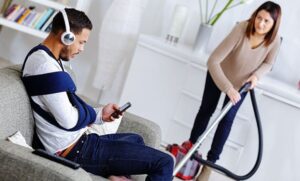 علت صدای زیاد جاروبرقی