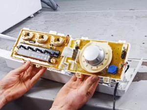 تعمیر برد لباسشویی اسنوا در تهران