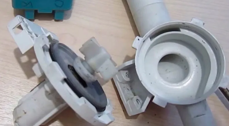 تعمیر پمپ تخلیه ماشین لباسشویی پاکشوما 2 تعمیر پمپ تخلیه ماشین لباسشویی پاکشوما