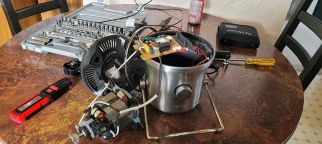 نمایندگی تعمیر آبمیوه گیری در تهران 3 نمایندگی تعمیر آبمیوه گیری در تهران