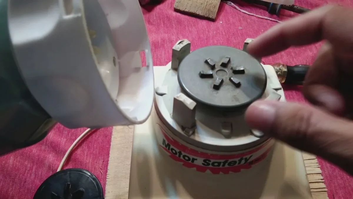 نمایندگی تعمیر آبمیوه گیری در تهران 1 نمایندگی تعمیر آبمیوه گیری در تهران